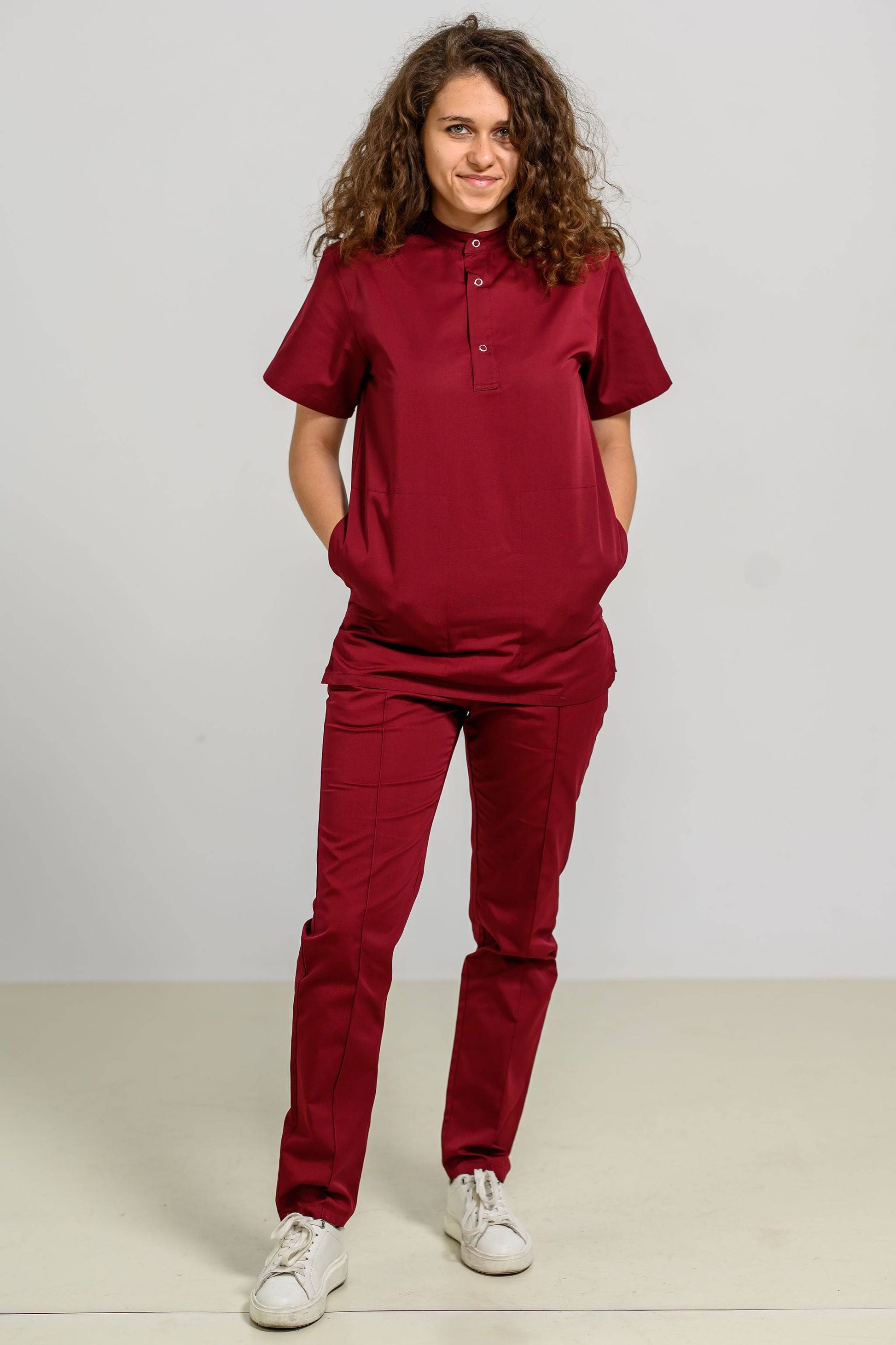 Bluza Medicala Valuca - Bordo - vedere totala - Akitex 
