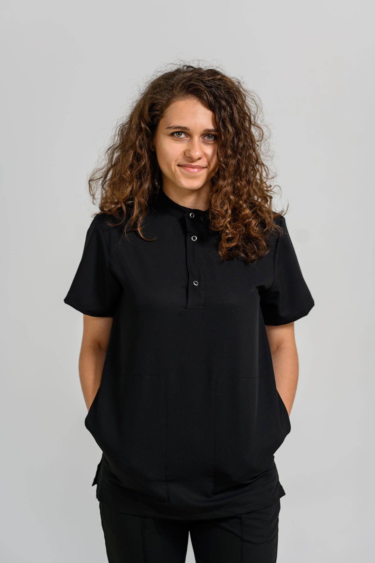 Bluza Medicala Valuca - Negru - vedere frontala - Akitex 